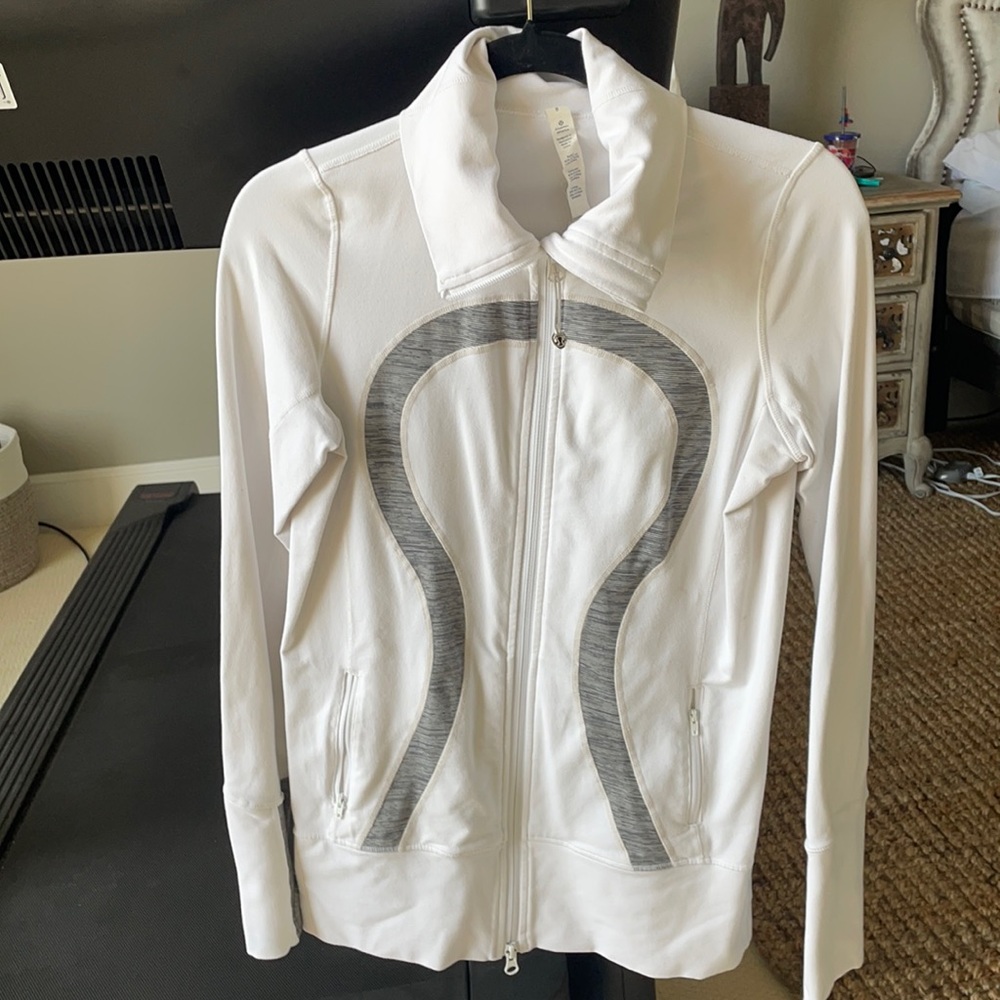 Lululemon white jacket size 8